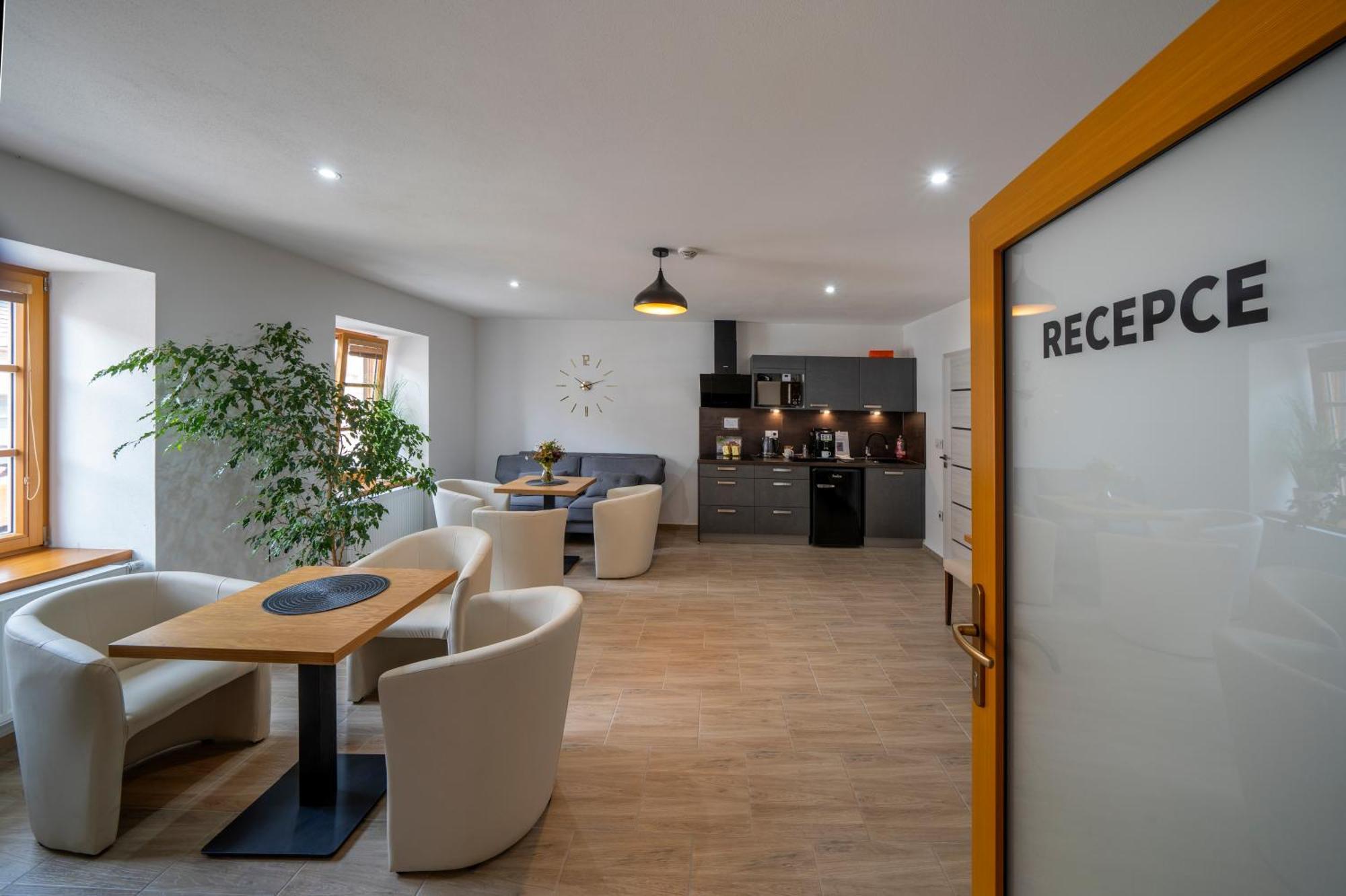 Apartmany Pod Namestim 2 Telcz Zewnętrze zdjęcie